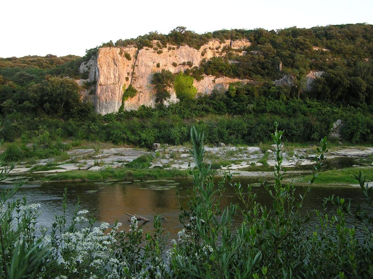 Vila Le Mazet Des Cigales Vers Pont du Gard Exteriér fotografie